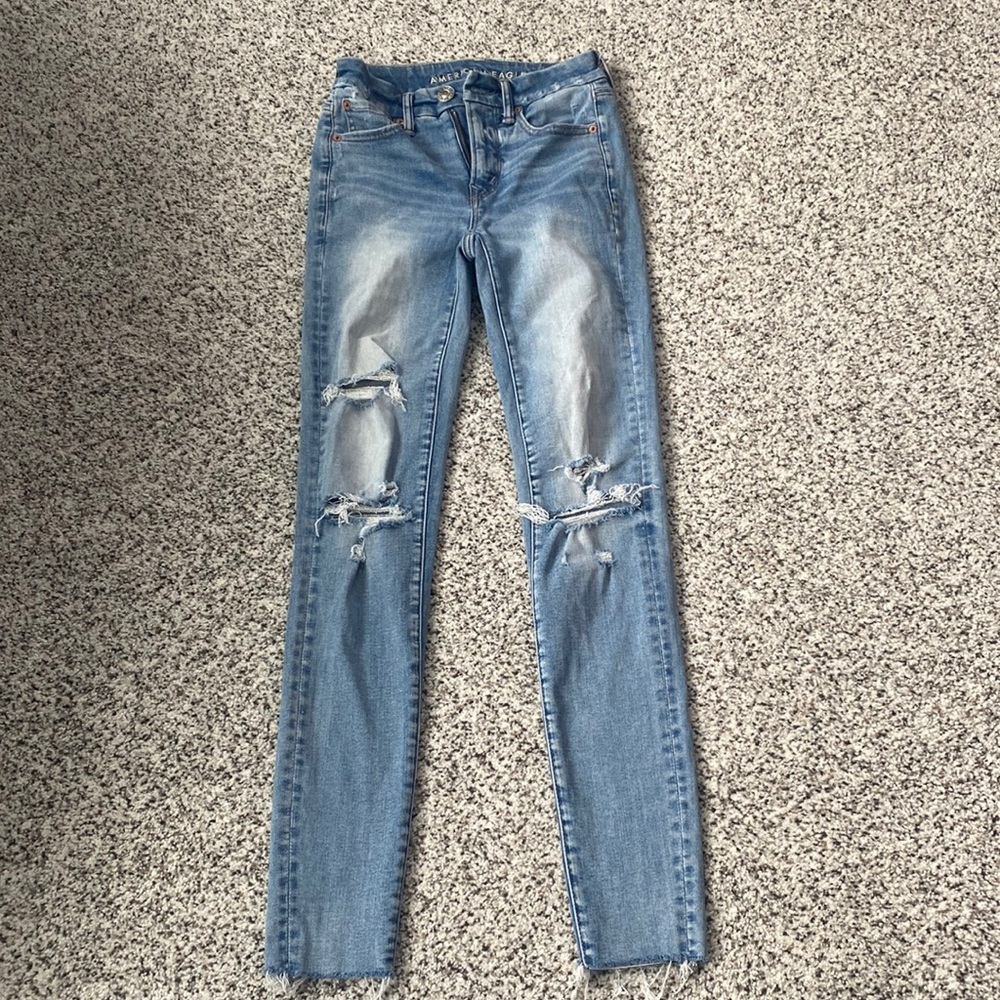 Iike new American eagle skinny jeans sz 00